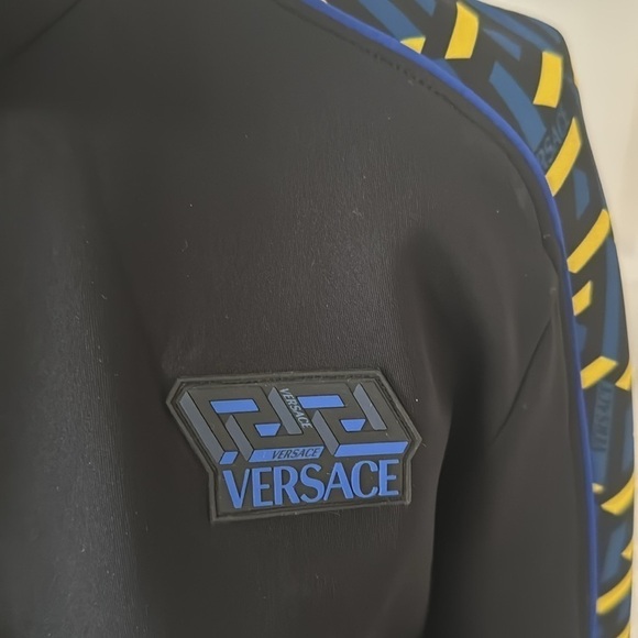 Versace women’s track jacket size 3 - Picture 2 of 6